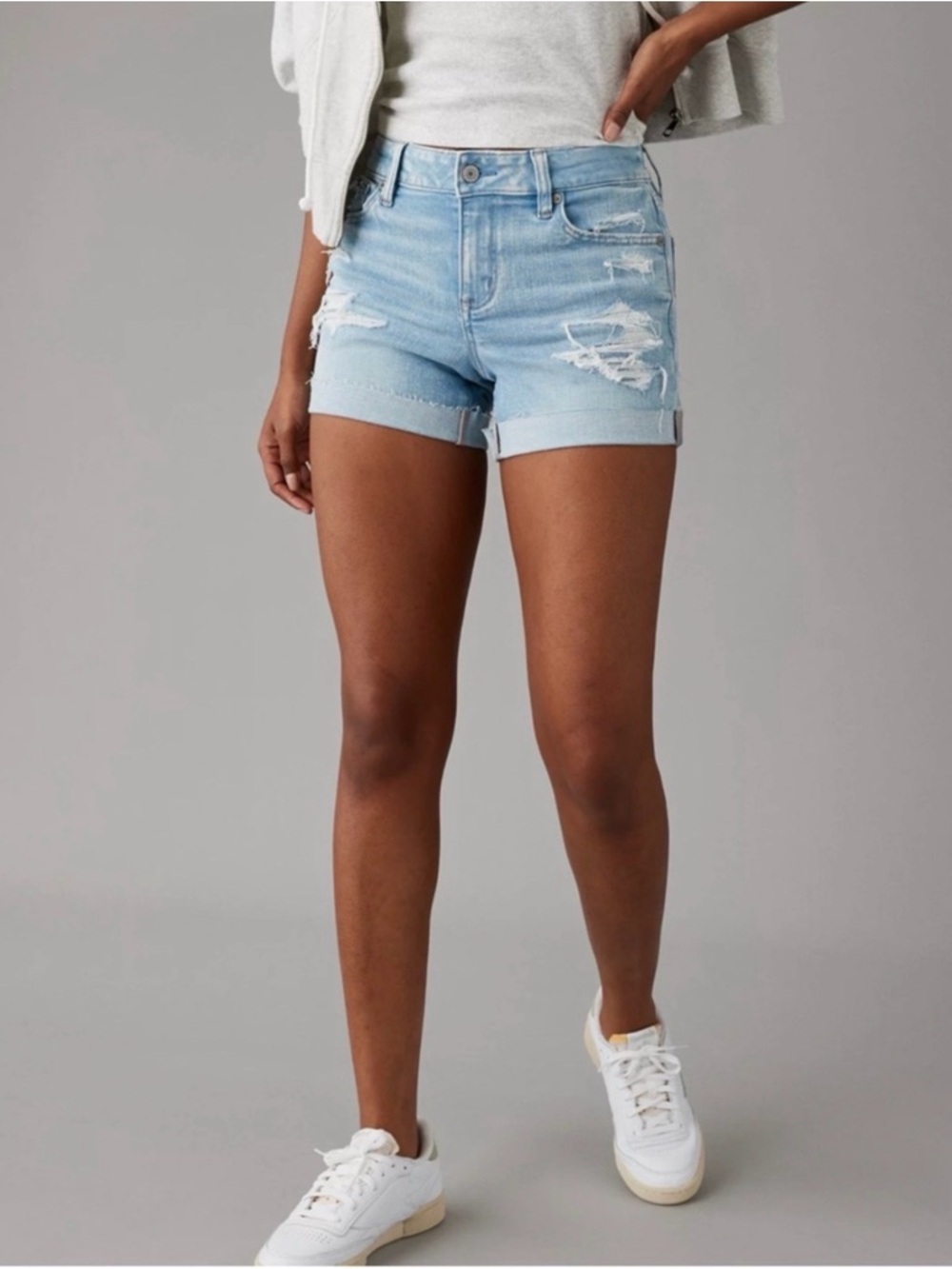 American Eagle Midi Denim Shorts • Size 4 • Light Wash, Distressed